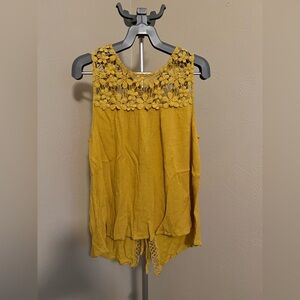Entro Mustard Floral Lace Open Back Tank Top